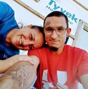 Meet your Posher, Leon